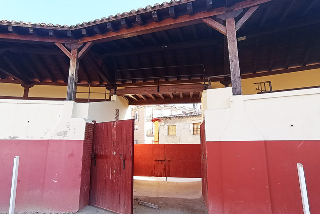 Plaza de toros de Huerta de Rey